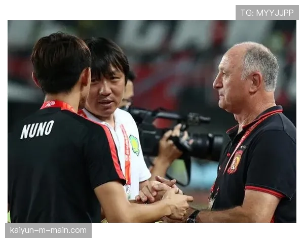 达万前四轮未获上场机会 国安标王身体状况成关注焦点 达万前四轮未获上场机会 国安标王身体状况成关注焦点